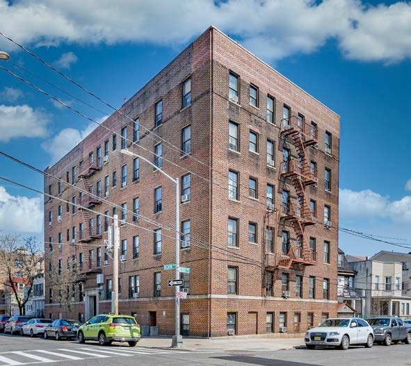 Building Photo - 3242 Decatur Ave