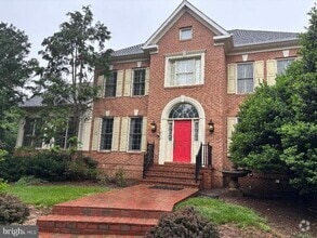 Building Photo - 1066 Northfalls Ct