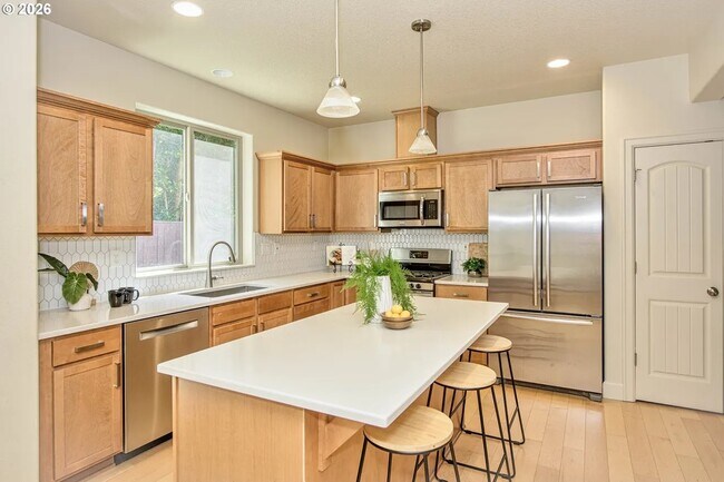 Foto del edificio - 5406 SW Taylors Ferry Rd