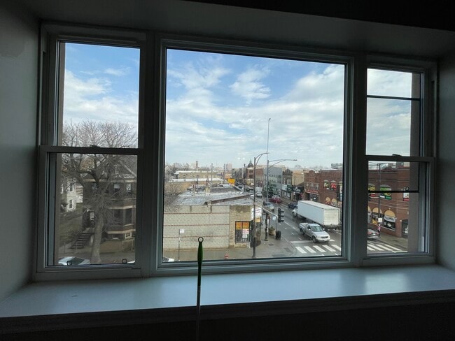 Building Photo - 3600 W 26th St