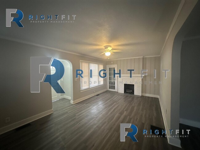 Building Photo - 3 bedroom 1 bathroom