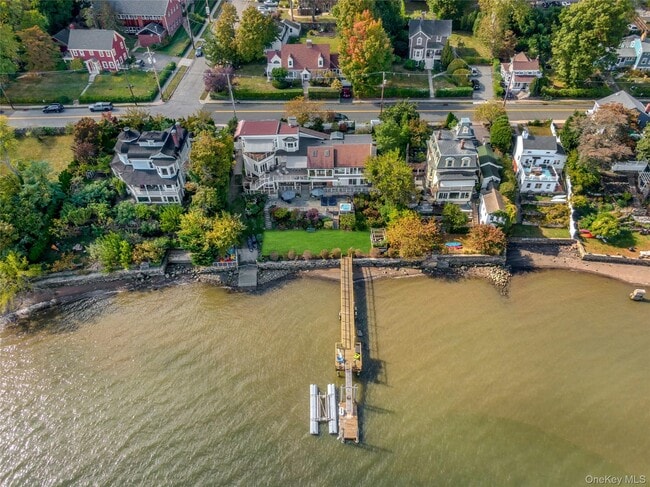 Foto del edificio - 137 Piermont Ave