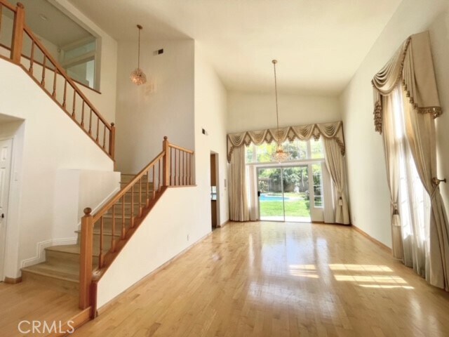 Foto del edificio - 18540 Dancy St