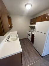 Building Photo - 6868-6870 Kathleen Court Building Photo - 6868-6870 Kathleen Court