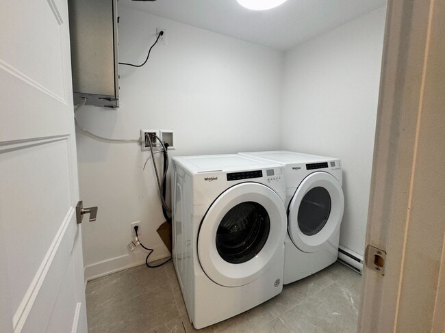 Building Photo - 2693 Bd Pie-IX