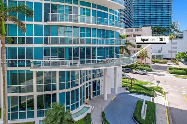 Foto del edificio - 480 NE 30th St