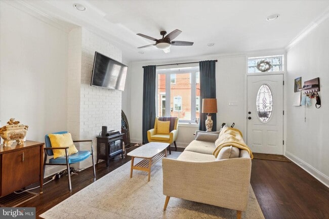 Foto del edificio - 1826 Titan St