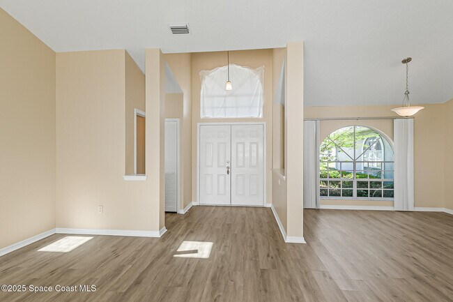 Foto del edificio - 1050 Fieldstone Dr