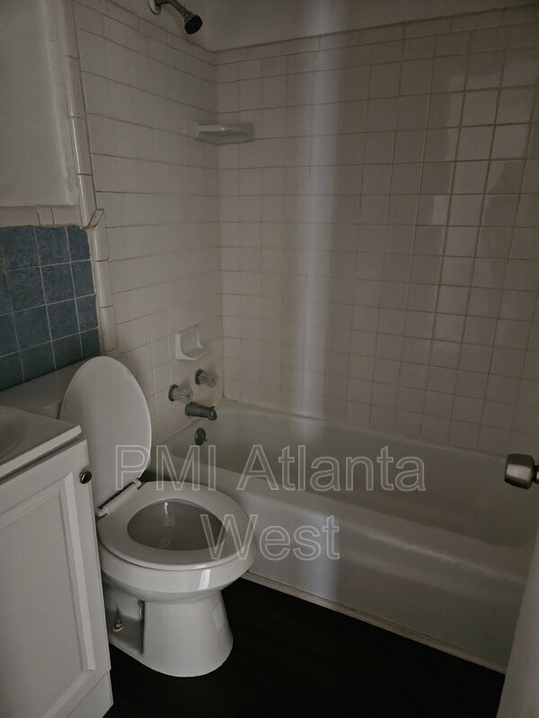 Foto del edificio - 509 Hwy 138 W