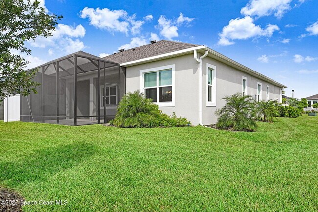 Building Photo - 2988 Pangea Cir