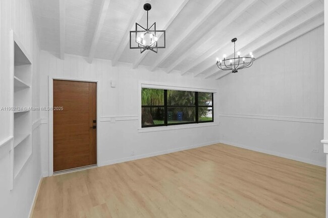 Building Photo - 5191 SW 67th Ave