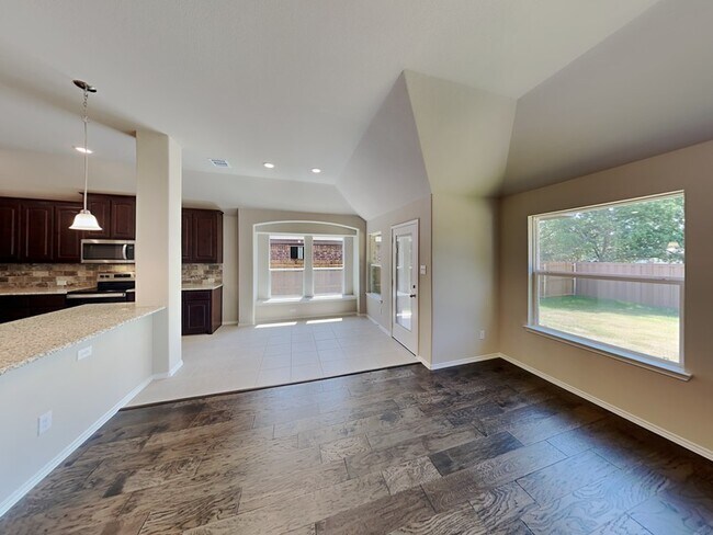 Foto del edificio - 10125 Boxelder Dr