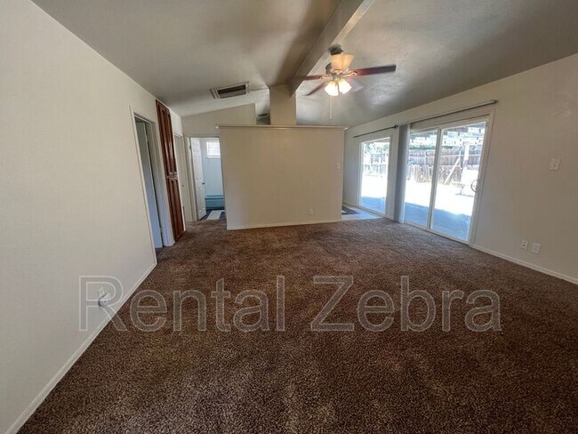 Foto del edificio - 2855 Green St