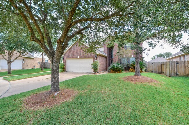 Foto del edificio - 25811 Misty Mountain Ln