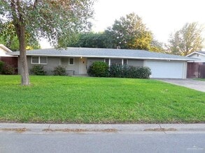 Building Photo - 1213 Kerria Ave