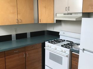 Foto del edificio - 6344 Forest Ave
