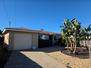 Building Photo - 1162 Florence St