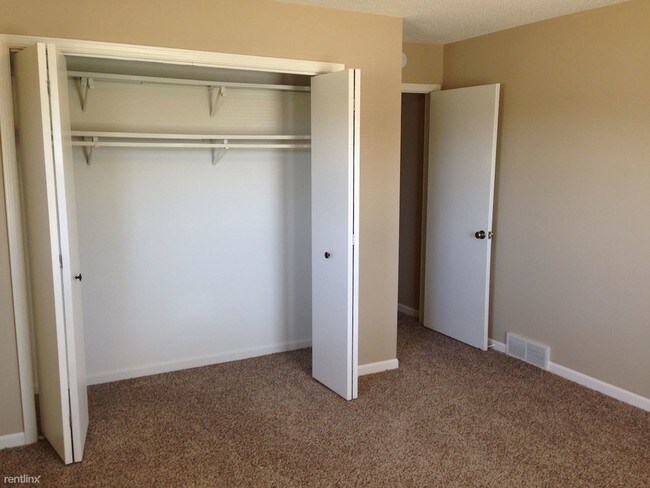 Foto del edificio - 3 br, 2 bath  - 6721 Pleasantview St NE