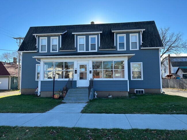 Foto del edificio - 139/141 6th St NW