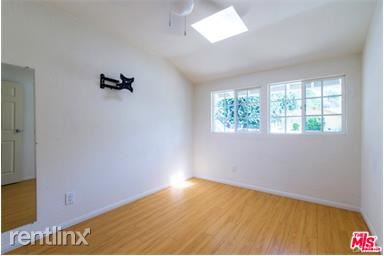 Foto del edificio - 10060 Jimenez St