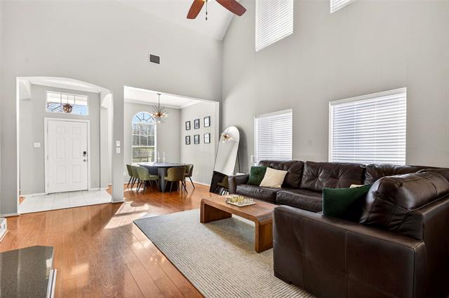 Foto del edificio - 8217 Bulrush Dr