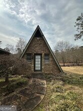 Building Photo - 4984 Donald Dr