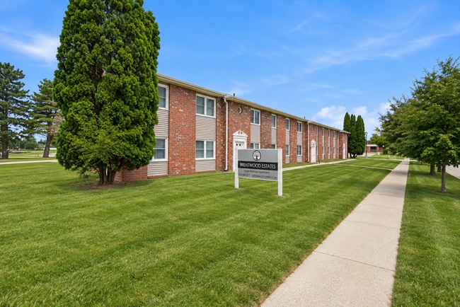 Building Photo - Brentwood Estates Apartments