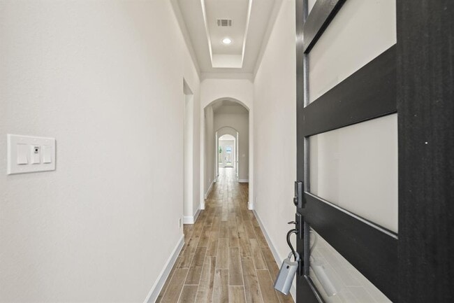 Building Photo - 18511 Wolf Mountain Ln