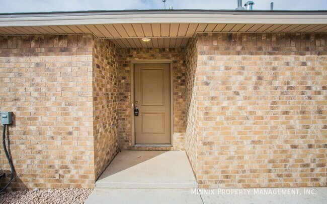 Foto del edificio - 2107 Langford Ave