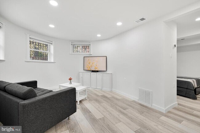 Foto del edificio - 1821 19th St NW