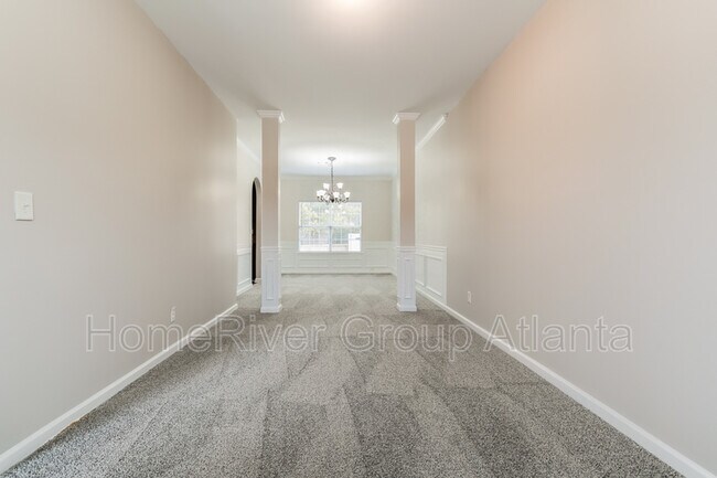 Building Photo - 3691 Sunbridge Dr SW