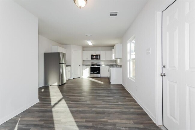 Building Photo - 15657 Briar Frst Dr
