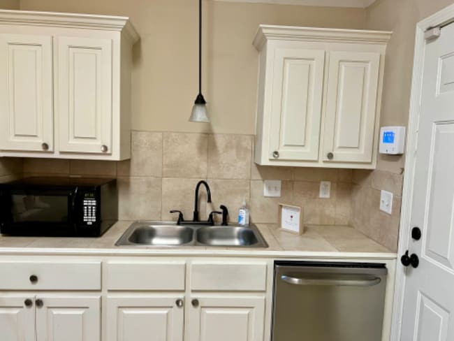 Building Photo - 932 Sedona Pines Dr