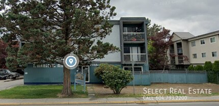 Building Photo - 1755 No 9 Highway317