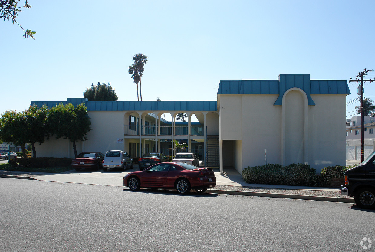 Building Photo - Rexford Apartments