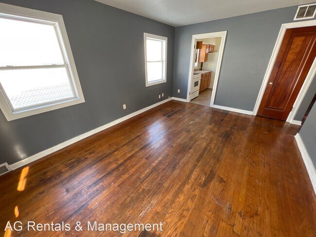 Building Photo - 2 br, 1 bath House - 3113 Winter St