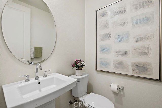 Foto del edificio - 769 Doheny Way