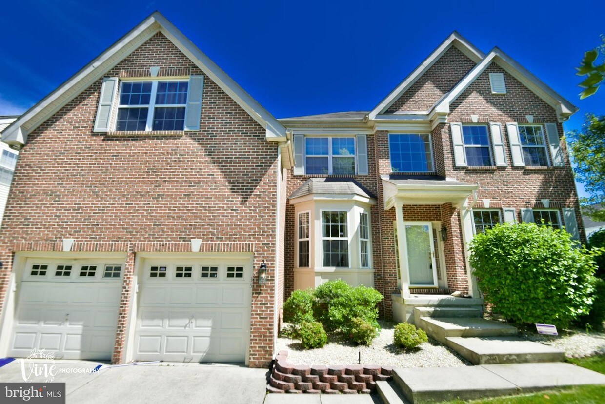 Foto principal - 35 Meadow Run Rd