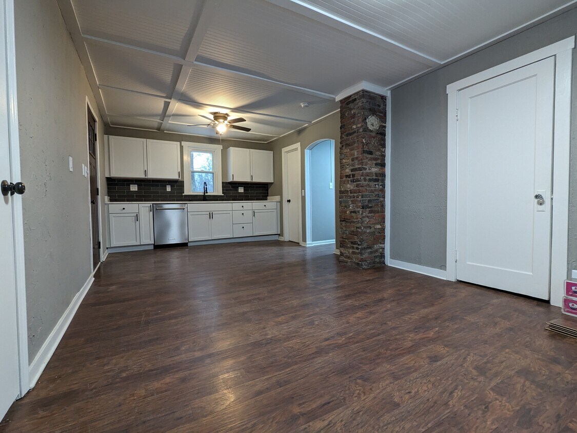 4100 Puppers Ct, Louisville, KY 40213 House Rental in Louisville, KY