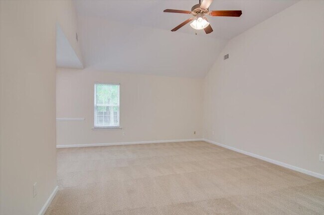 Building Photo - 1242 Watsonia Dr