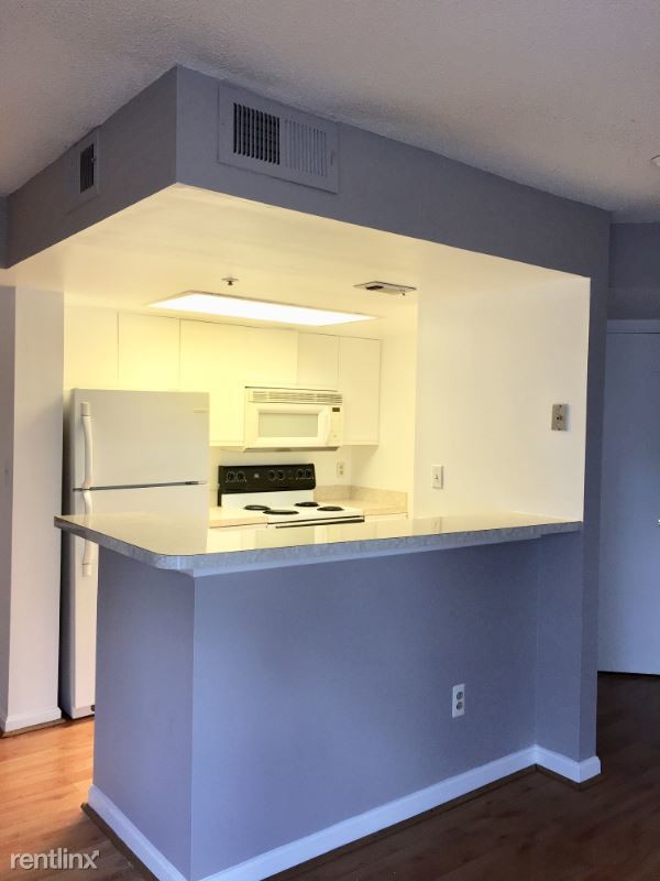 Foto del edificio - 14113 Yardarm Way