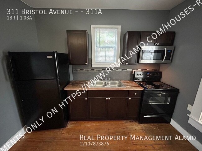 Building Photo - MUST SEE! 1 Bedroom / 1 Bath Unit Near Con...