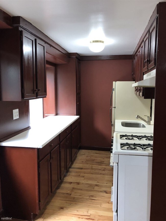 Foto del edificio - 2 br, 1 bath House - 4305 Kepler Ave