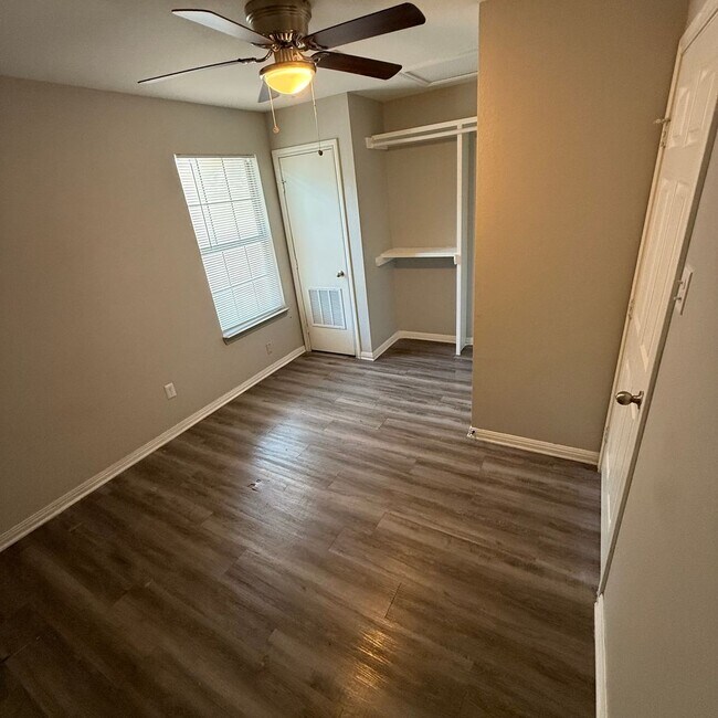Foto del edificio - $500 Off 1st Full Month!* All Utilities In...