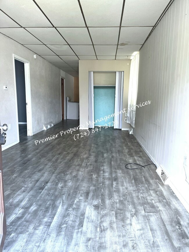Building Photo - 602 E Lutton St