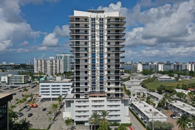 Foto del edificio - The Lexi