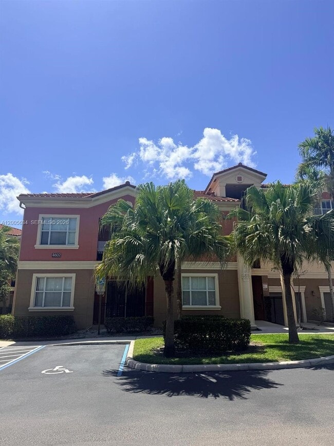 Building Photo - 4602 SW 160th Ave