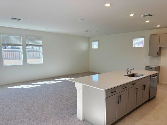 Foto del edificio - 7339 Davenbury St