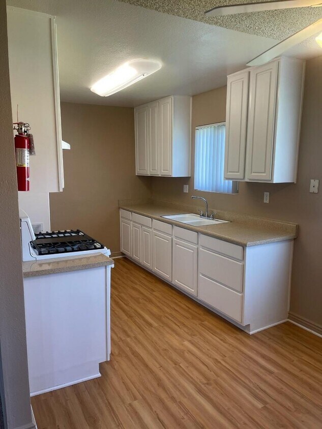 Magnolia Colony Apartments. Apartments in Upland, CA Westside Rentals