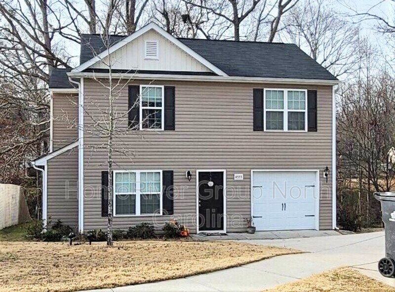 4555 Merryvale Forest Dr, Charlotte, NC 28214 House Rental in